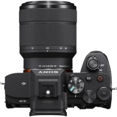 Sony A7 IV 28-70mm F3.5-5.6 Kit Aynasız Full Frame Dijital Fotoğraf Makinesi