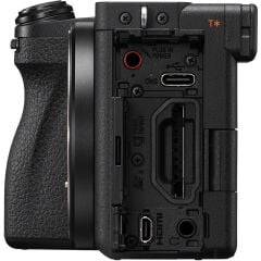 Sony a6700 18-135mm Lens Kit