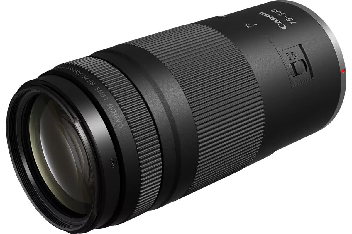 Canon RF 75-300mm f/4-5.6 – detay görseli Canon RF 75-300mm f/4-5.6 detay görseli
