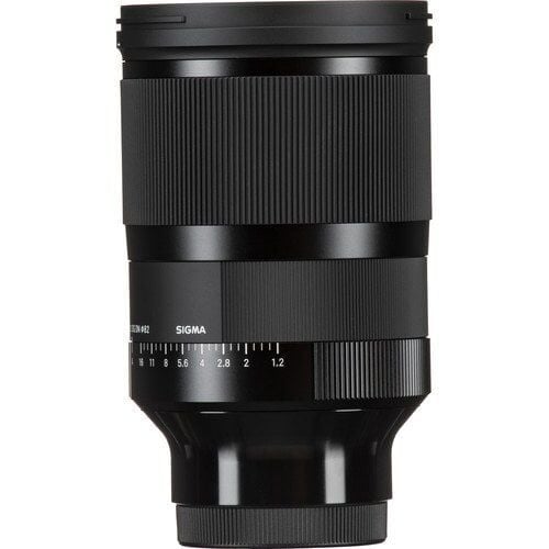 Sigma 35mm f/1.2 DG DN Art farklı açıdan görünüm