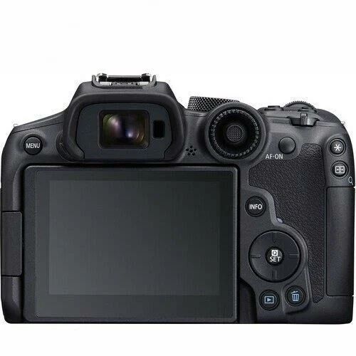 Canon EOS R7 – yakın plan görseli Canon EOS R7 yakın plan görseli