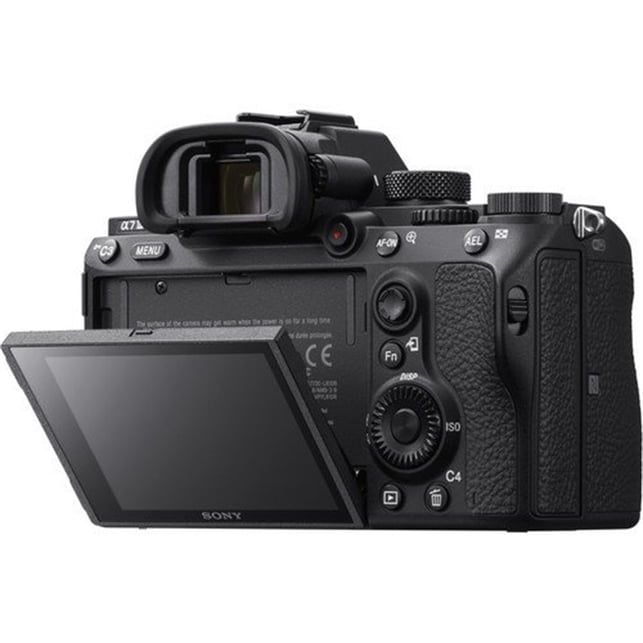 Sony A7 III 24-105mm – detay görseli Sony A7 III 24-105mm detay görseli