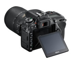 Nikon D7500 18-140mm Lens Kit