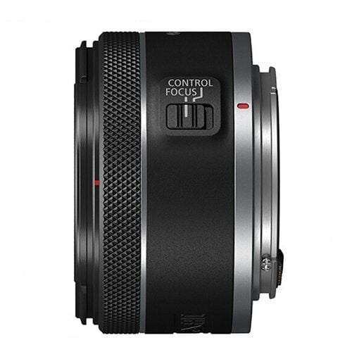 Canon RF 50mm f/1.8 STM – farklı açıdan görünüm Canon RF 50mm f/1.8 STM farklı açıdan görünüm