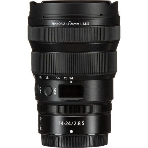 Nikon Nikkor Z 14-24mm F/2.8 S – yakın plan görseli Nikon Nikkor Z 14-24mm F/2.8 S yakın plan görseli