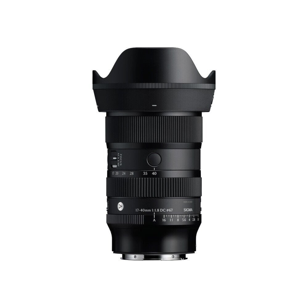 Sigma 17-40mm f/1.8 DC Art – farklı açıdan görünüm Sigma 17-40mm f/1.8 DC Art farklı açıdan görünüm