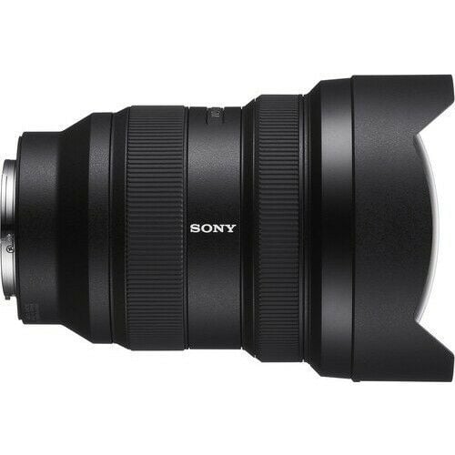 Sony Fe 12-24MM F/2.8 Gm – farklı açıdan görünüm Sony Fe 12-24MM F/2.8 Gm farklı açıdan görünüm