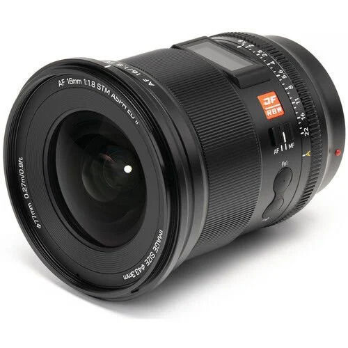 Viltrox AF 16mm f/1.8 FE – yakın plan görseli Viltrox AF 16mm f/1.8 FE yakın plan görseli
