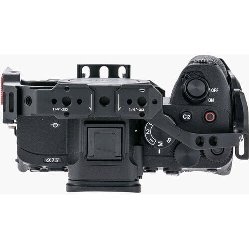 Tilta Basic Kamera Kafes for Sony a7 IV yakın plan görseli