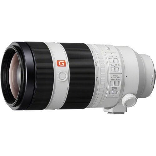 Sony FE 100-400mm f/4.5-5.6 GM OSS – farklı açıdan görünüm Sony FE 100-400mm f/4.5-5.6 GM OSS farklı açıdan görünüm