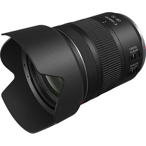 Canon RF 28-70mm f/2.8 IS STM – yakın plan görseli Canon RF 28-70mm f/2.8 IS STM yakın plan görseli