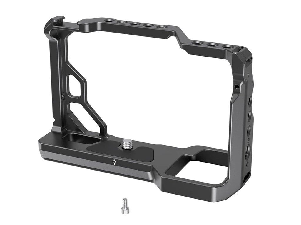 SmallRig 3081B Sony A7C – farklı açıdan görünüm SmallRig 3081B Sony A7C farklı açıdan görünüm