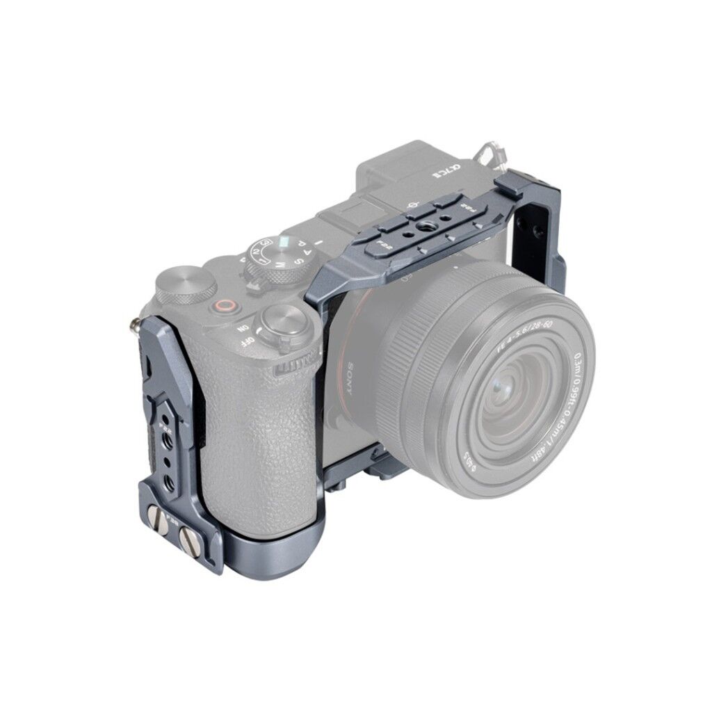 FALCAM F22 F38 F50 Quick Release Camera Cage A7C II – farklı açıdan görünüm FALCAM F22 F38 F50 Quick Release Camera Cage A7C II farklı açıdan görünüm