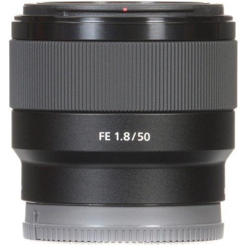 Sony Fe 50 mm F1.8 – farklı açıdan görünüm Sony Fe 50 mm F1.8 farklı açıdan görünüm