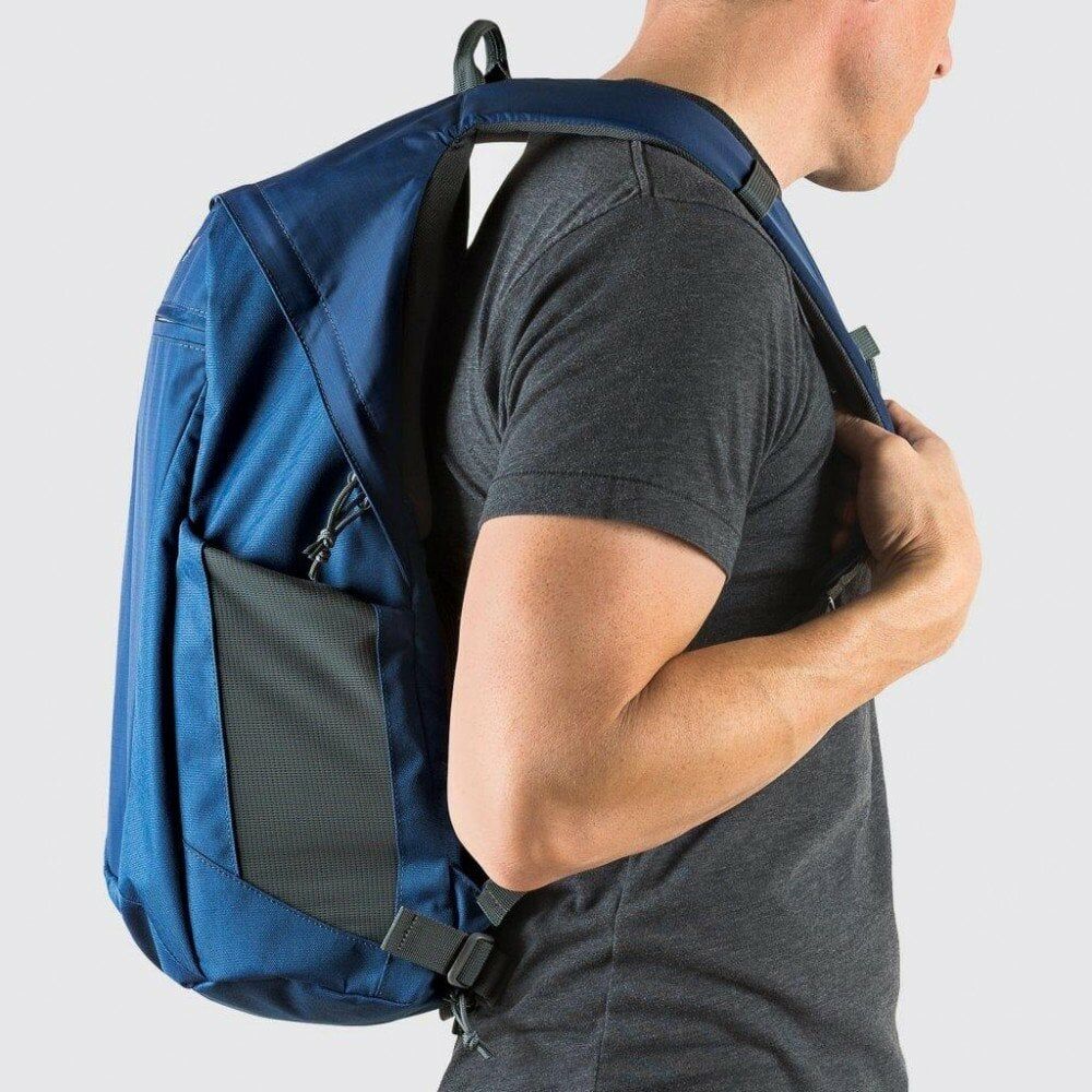 Lowepro Photo Hatchback BP 250 AW II – farklı açıdan görünüm Lowepro Photo Hatchback BP 250 AW II farklı açıdan görünüm