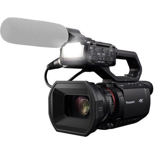 Panasonic HC-X2000 farklı açıdan görünüm