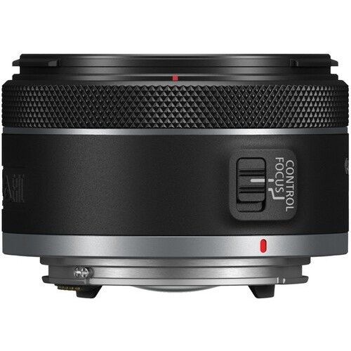 Canon RF 16mm f/2.8 STM – yakın plan görseli Canon RF 16mm f/2.8 STM yakın plan görseli