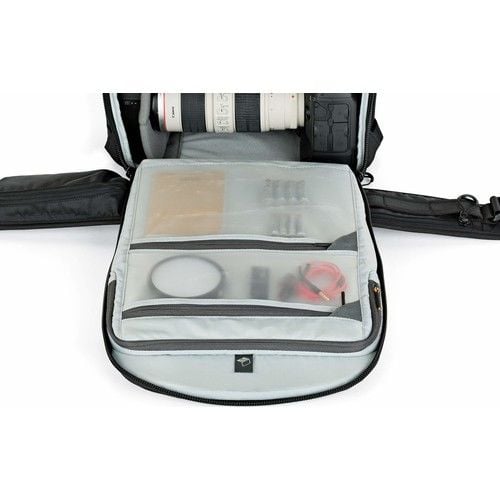 Lowepro Protactic Bp 450 Aw II – yakın plan görseli Lowepro Protactic Bp 450 Aw II yakın plan görseli