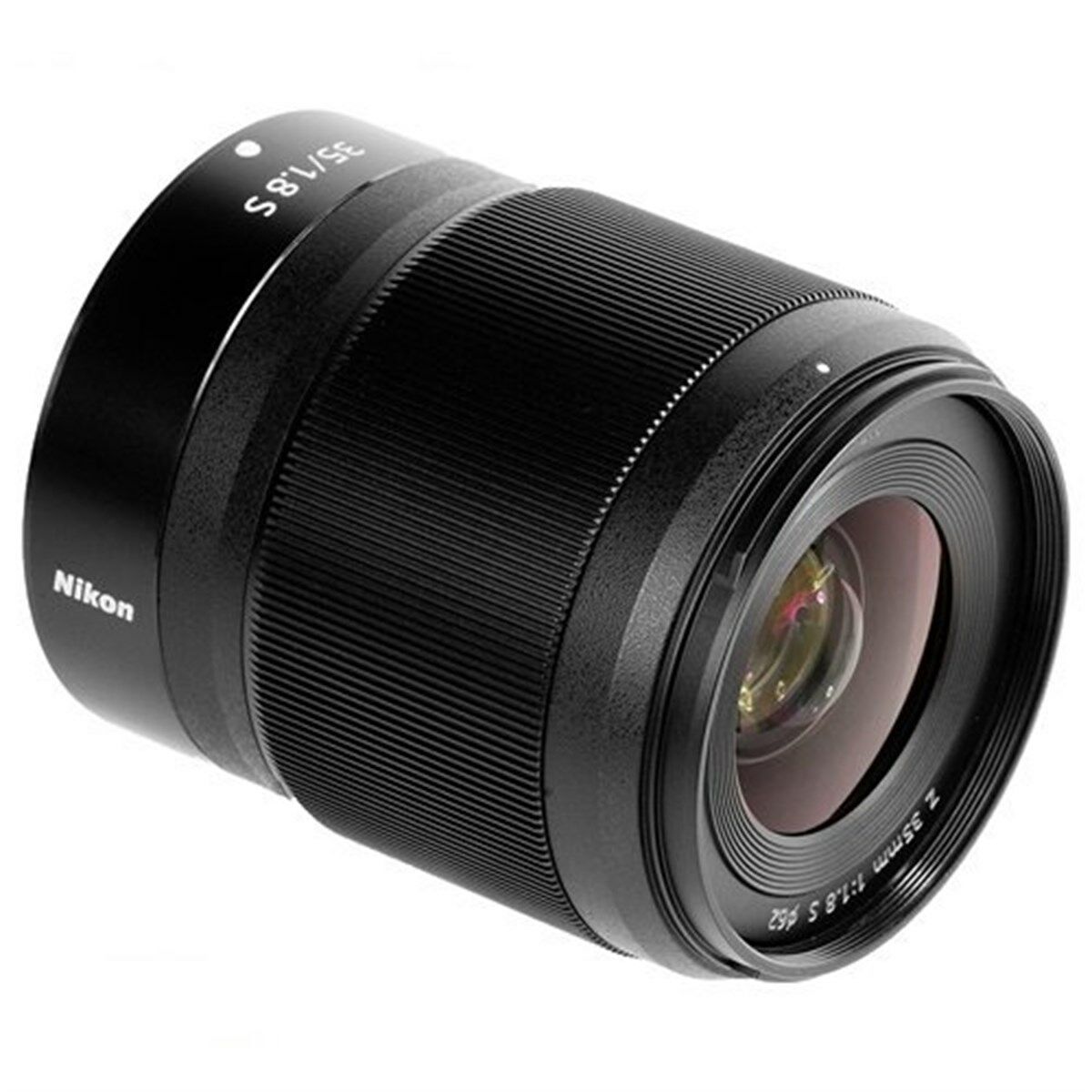 Nikon Z 35mm f/1.8 detay görseli