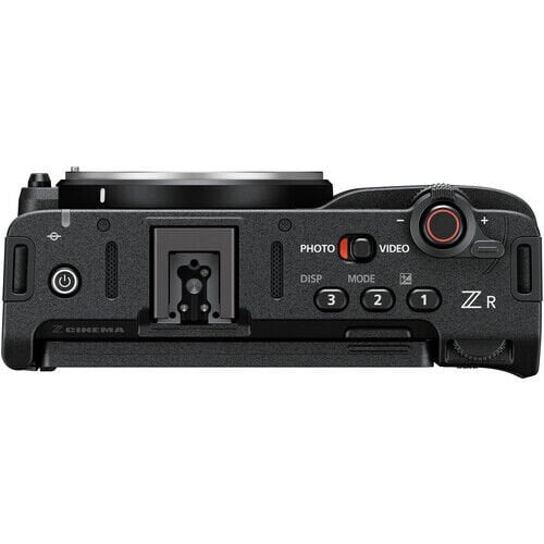 Nikon ZR – farklı açıdan görünüm Nikon ZR farklı açıdan görünüm