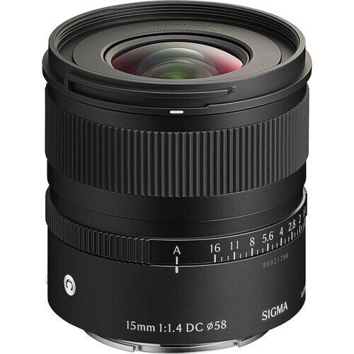 Sigma 15mm f/1.4 DC Contemporary – farklı açıdan görünüm Sigma 15mm f/1.4 DC Contemporary farklı açıdan görünüm