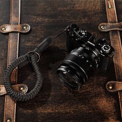 SmallRig 4881 Evrensel Örgülü Bileklik (Siyah)