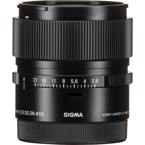 Sigma 90mm F/2.8 DG DN farklı açıdan görünüm